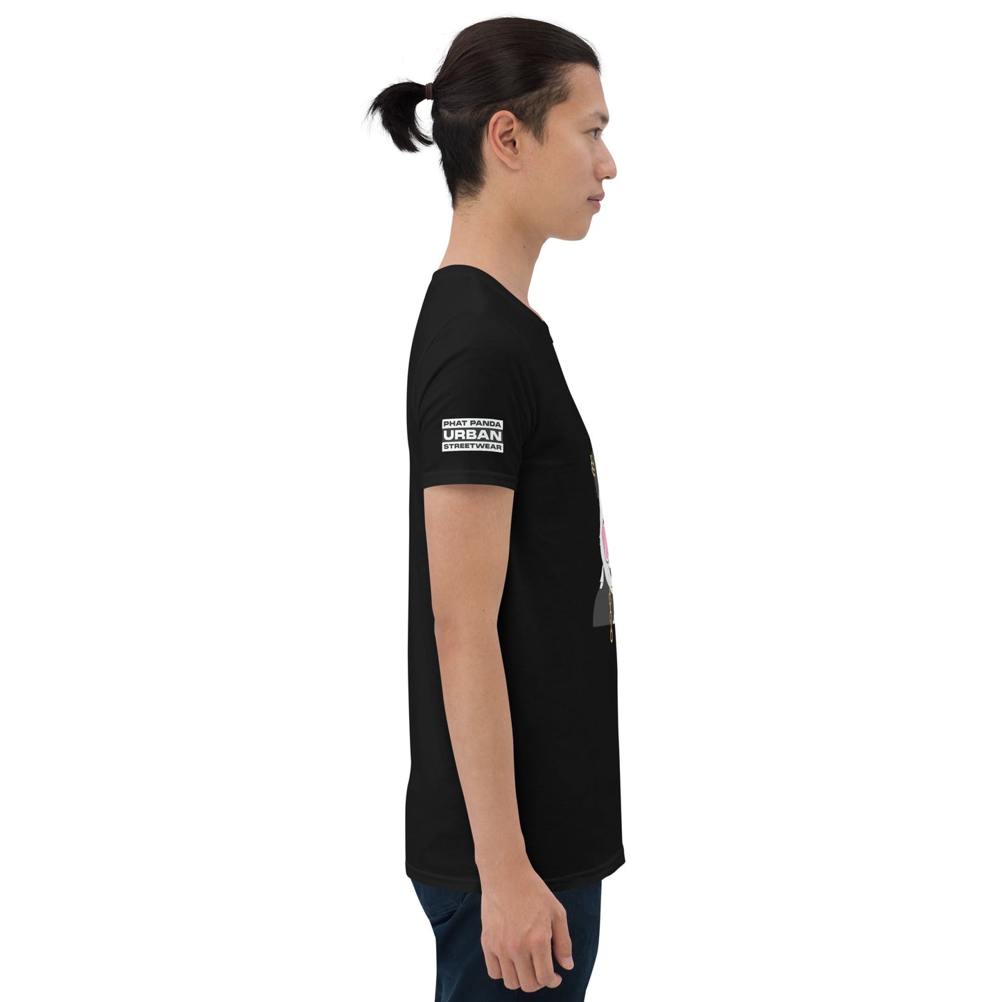 Panda King Light PinkPHAT PANDA URBAN STREETWEARYou've now found the staple t-shirt of your wardrobe. It's made of 100% ring-spun cotton and is soft and comfy. The double stitching on the neckline and sleeves add