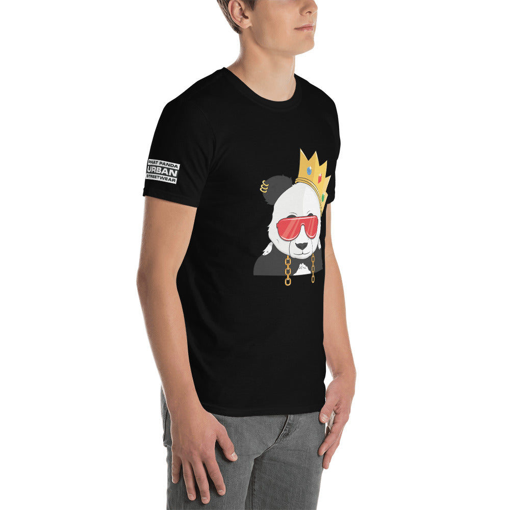 Panda King Light RedPHAT PANDA URBAN STREETWEARYou've now found the staple t-shirt of your wardrobe. It's made of 100% ring-spun cotton and is soft and comfy. The double stitching on the neckline and sleeves add