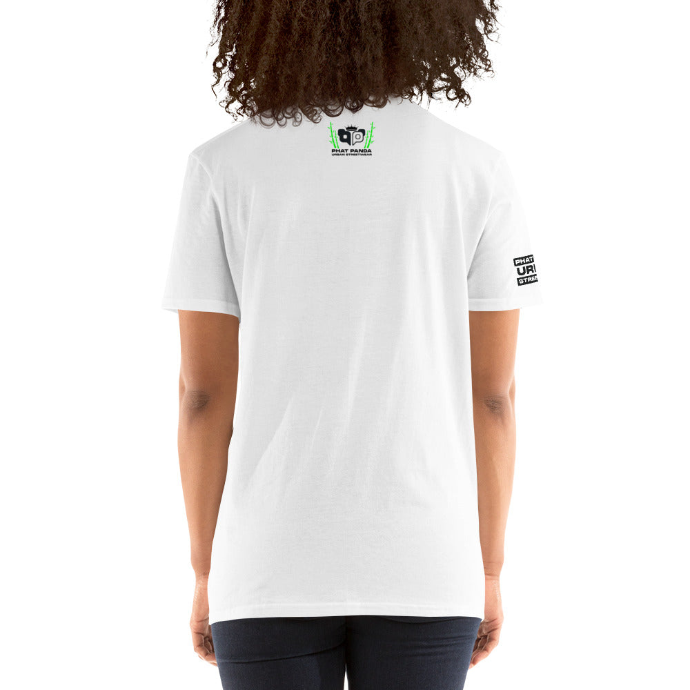Panda King Light PurplePHAT PANDA URBAN STREETWEARYou've now found the staple t-shirt of your wardrobe. It's made of 100% ring-spun cotton and is soft and comfy. The double stitching on the neckline and sleeves add